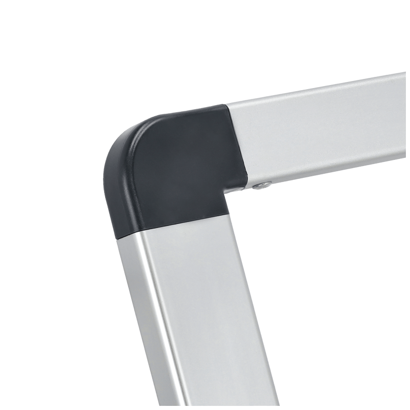 6-drabina-skladana-slim-4-stopnie-z-uchwytem-stalco-perfect-s020140513 (8).png